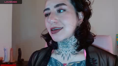 Snapshot of lisa_avila_ chatting on 02/05/25, 07:31 Lisa online show from 02/05/25, 07:31