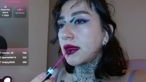 Snapshot of lisa_avila_ chatting on 02/06/25, 09:28 Lisa online show from 02/06/25, 09:28