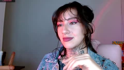 Snapshot of lisa_avila_ chatting on 03/06/25, 03:13 Lisa online show from 03/06/25, 03:13