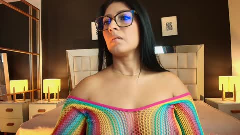 Snapshot of lisa_casper chatting on 01/23/25, 04:04 Lisa online show from 01/23/25, 04:04