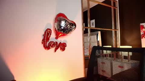 Snapshot of lisa_casper chatting on 02/14/25, 09:43 Lisa online show from 02/14/25, 09:43