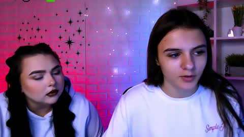 Lisa online show from 11/04/25, 10:25