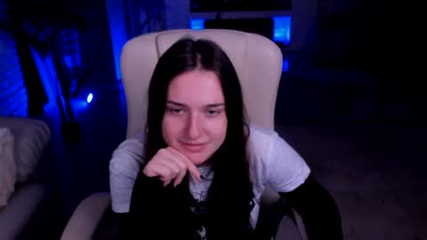 lisa_elfy online show from 01/21/25, 04:05