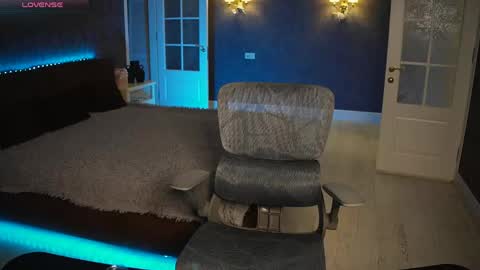 lisa_elfy online show from 05/12/26, 04:15