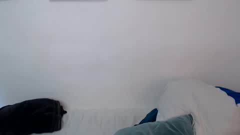 Lisa online show from 12/18/24, 12:21