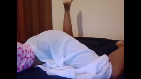 lisa larry online show from 01/09/25, 01:29