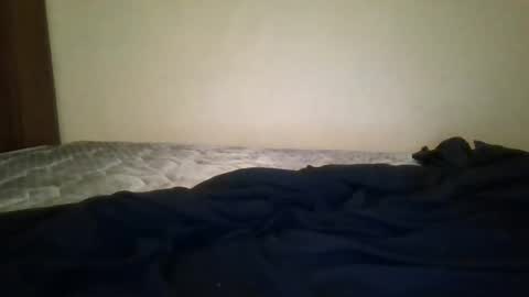 lisa larry online show from 02/04/25, 03:22