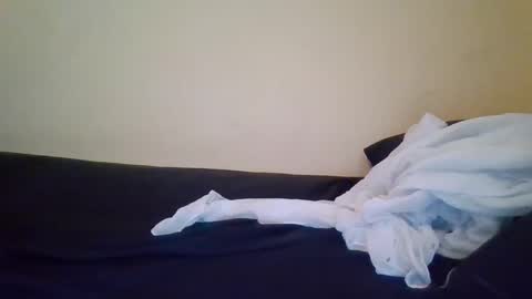 lisa larry online show from 02/12/25, 04:33