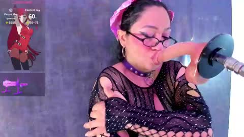 Lisa online show from 09/13/25, 02:11