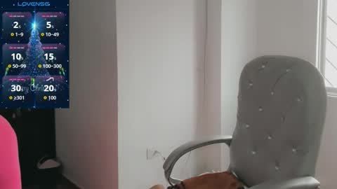 Lisa online show from 11/13/25, 02:27