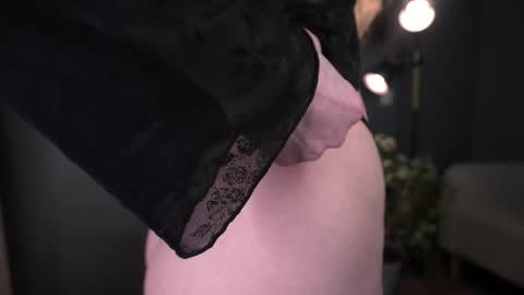 Elisabeth or Lisa online show from 01/08/26, 08:22