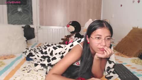Snapshot of lisa_sexxy chatting on 03/21/26, 08:19 faisury online show from 03/21/26, 08:19