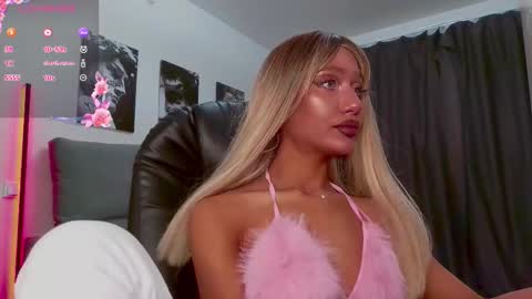 Lisa online show from 02/11/26, 05:51