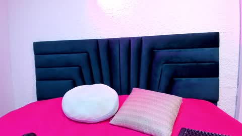 Snapshot of lisa_white_ chatting on 02/06/25, 09:17 lisa white online show from 02/06/25, 09:17