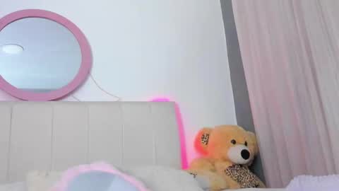 Lisa online show from 02/02/25, 03:21