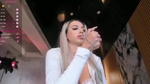 Snapshot of lisaakira chatting on 04/19/26, 06:24 onlyfans-lisaakira instagram-lisaakira9 twitter-lisaakira4 online show from 04/19/26, 06:24