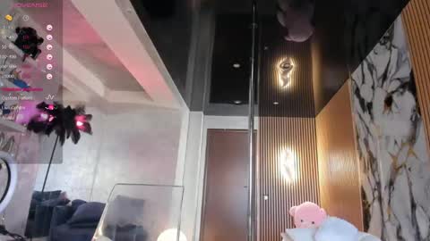 Snapshot of lisaakira chatting on 04/20/26, 06:27 onlyfans-lisaakira instagram-lisaakira9 twitter-lisaakira4 online show from 04/20/26, 06:27