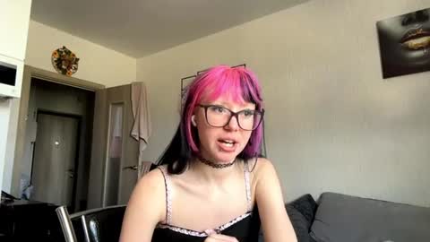 Aileen online show from 06/26/26, 06:40