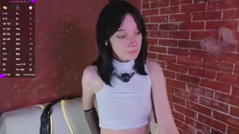 Snapshot of lisabunnyyy chatting on 02/19/26, 08:27 Lisa online show from 02/19/26, 08:27