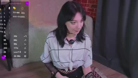 Snapshot of lisabunnyyy chatting on 04/27/26, 10:19 Lisa online show from 04/27/26, 10:19