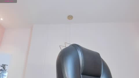 Lisa  Flowers online show from 06/13/26, 10:57