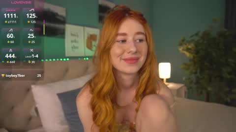 Snapshot of lisafoxy_ chatting on 03/18/26, 12:03 Lisa online show from 03/18/26, 12:03