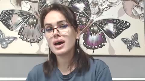 Snapshot of lisagrand chatting on 01/06/25, 07:13 Lisa Grand online show from 01/06/25, 07:13