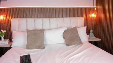 lisa online show from 03/02/26, 12:12