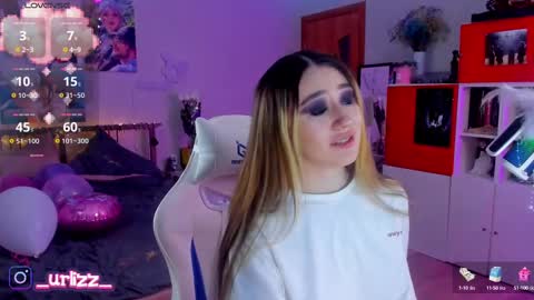   LISA   online show from 03/09/25, 07:48