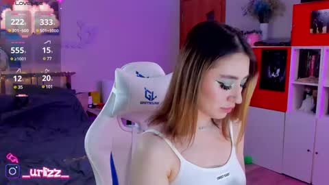   LISA   online show from 03/11/25, 08:42