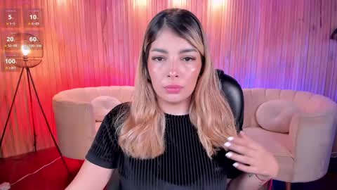 LISA MONROE online show from 02/09/25, 12:41