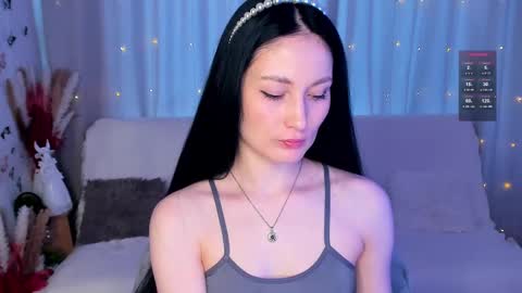 Snapshot of lisamooore chatting on 02/27/25, 10:59 Lisa Moore online show from 02/27/25, 10:59