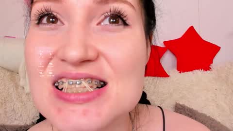 Snapshot of lisamooore chatting on 03/04/26, 02:28 Lisa Moore online show from 03/04/26, 02:28