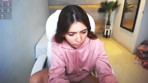 Snapshot of liseth_fox chatting on 12/13/24, 09:41 Liseth Fox online show from 12/13/24, 09:41