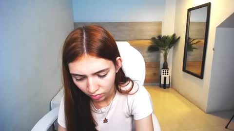 Snapshot of liseth_fox chatting on 01/09/25, 08:22 Liseth Fox online show from 01/09/25, 08:22