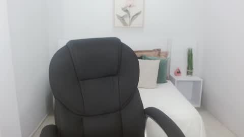 Snapshot of liseth_fox chatting on 01/31/25, 03:33 Liseth Fox online show from 01/31/25, 03:33