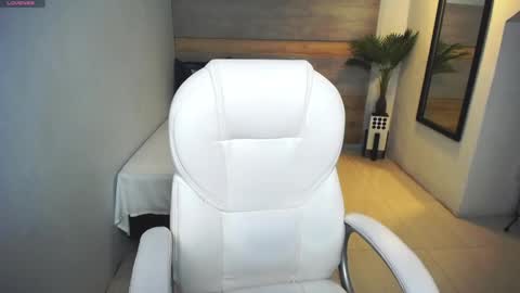 Snapshot of liseth_fox chatting on 02/25/25, 08:09 Liseth Fox online show from 02/25/25, 08:09