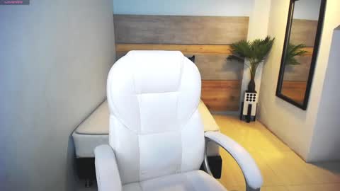 Snapshot of liseth_fox chatting on 03/11/25, 08:31 Liseth Fox online show from 03/11/25, 08:31