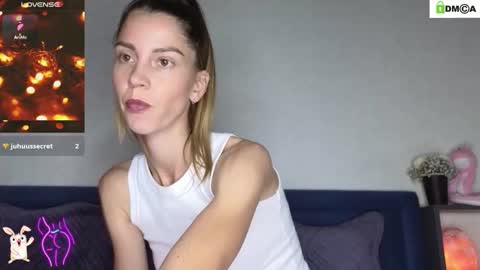 Kris Maks online show from 09/08/25, 03:44