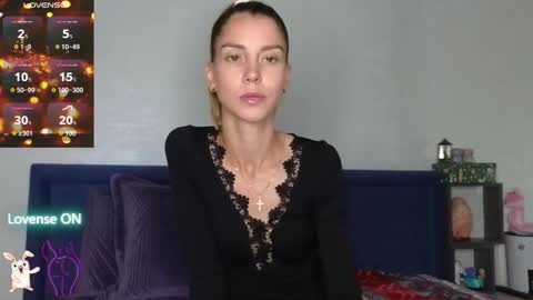 Kris Maks online show from 09/23/25, 04:32