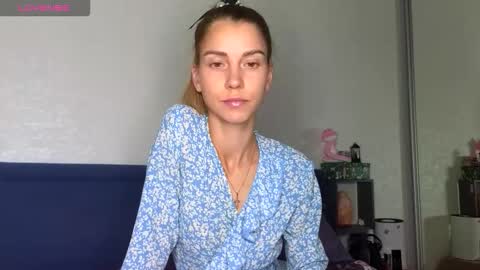 Kris Maks online show from 09/29/25, 04:45