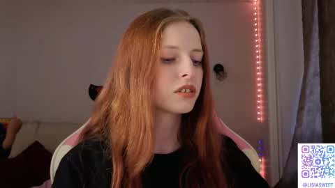 Snapshot of lisiasweet chatting on 05/07/26, 02:22 Lika online show from 05/07/26, 02:22