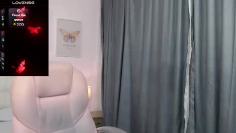 Andrea online show from 11/04/25, 02:43