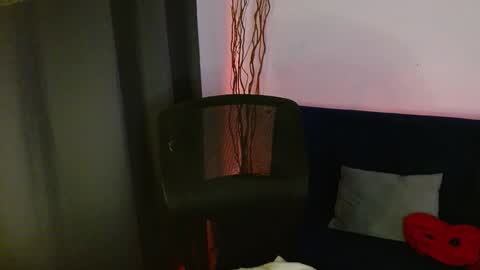  Liss  online show from 12/01/25, 03:33