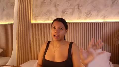 Snapshot of liss_reyes chatting on 03/21/26, 12:10 Liss online show from 03/21/26, 12:10