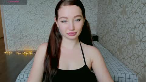 lissa_cristal_ online show from 06/08/26, 10:04