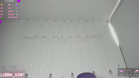 Lissa Kim  online show from 11/17/25, 01:28