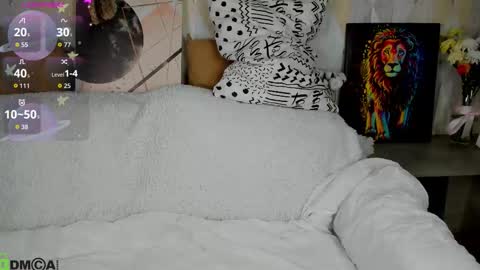 Snapshot of lissa_kitsune chatting on 09/26/25, 07:56 Lissa online show from 09/26/25, 07:56