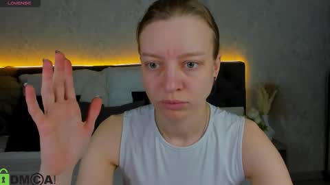 Snapshot of lissa_kitsune chatting on 02/02/26, 09:19 Lissa online show from 02/02/26, 09:19