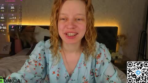 Snapshot of lissa_kitsune chatting on 04/01/26, 01:41 Lissa online show from 04/01/26, 01:41